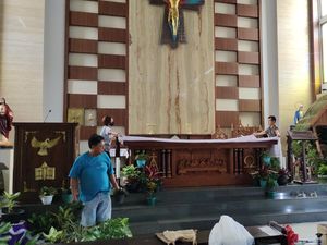 Melihat Persiapan Natal di Gereja Rangkasbitung