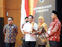 Jatim Raih Gelar Provinsi Terinovatif IGA Award Kemendagri 2022
