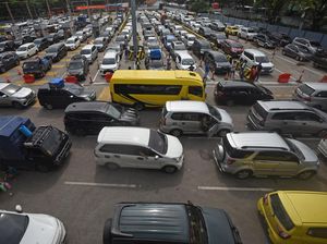 Begini Prediksi Puncak Arus Penyeberangan di Kawasan Danau Toba Begini Prediksi Puncak Arus Penyeberangan di Kawasan Danau Toba