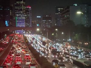 Ternyata Ini Sebabnya Jalan Tol Dalam Kota Lebih Terang Ketimbang Ruas Lainnya Ternyata Ini Sebabnya Jalan Tol Dalam Kota Lebih Terang Ketimbang Ruas Lainnya