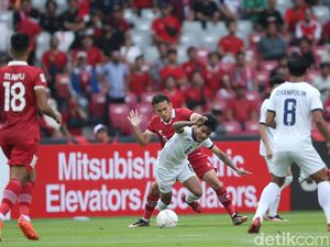 Keisuke Honda Jaga Asa Usai Kamboja Dikalahkan Indonesia Keisuke Honda Jaga Asa Usai Kamboja Dikalahkan Indonesia