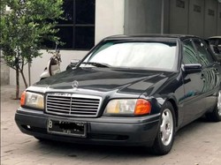 Mobil Mercy Jadul Bisa Diservis di Bengkel Resmi, Suku Cadangnya Enggak Murah!