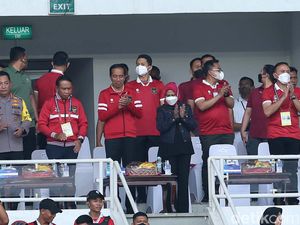 Jokowi soal Protokol Baru Pengamanan Polri di Piala AFF: Insyaallah Lebih Baik