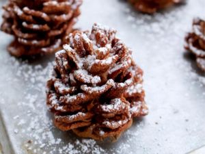 Netizen Pamer 10 Dessert Natal Istimewa, Bentuk Pinus hingga Dinosaurus