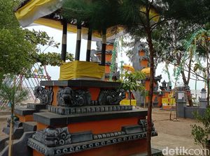 Pantai di Indramayu Serasa Pulau Dewata