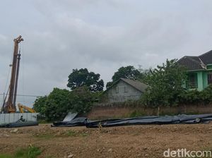 Fakta-fakta Rumah Tingkat di Klaten Jomblo gegara Tolak UGR Tol Fakta-fakta Rumah Tingkat di Klaten Jomblo gegara Tolak UGR Tol
