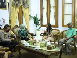 Petani Gendro Akhirnya Ditemui Bupati Blitar Usai Menginap 4 Hari di Pemkab