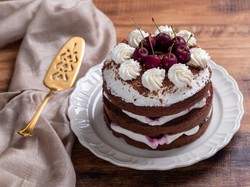 Rum Bikin Cake hingga Vla Lebih Wangi, Bolehkah Dikonsumsi Muslim?