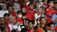 Usai COVID-19 mereda, para suporter juga tidak bisa ke stadion karena ada tragedi Kanjuruhan.