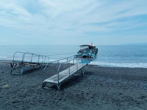Gelombang Tinggi Landa Bali, Begini Kondisi Penyeberangan ke Nusa Penida Gelombang Tinggi Landa Bali, Begini Kondisi Penyeberangan ke Nusa Penida