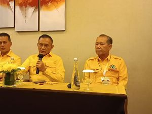 Klarifikasi soal PDIP Bentrok, Lodewijk Golkar Minta Maaf