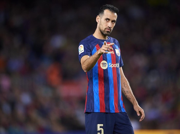 BARCELONA, SPAIN - NOVEMBER 05: Sergio Busquets of FC Barcelona reacts during the LaLiga Santander match between FC Barcelona and UD Almeria at Spotify Camp Nou on November 05, 2022 in Barcelona, Spain. (Photo by Silvestre Szpylma/Quality Sport Images/Getty Images)