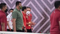 Jokowi hadir langsung di GBK untuk menyaksikan laga timnas Indonesia vs Kamboja. Foto: Dok. PSSI
