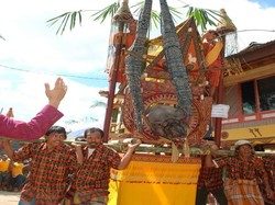 Mengenal Tradisi MaLettoan, Upacara Unik di Tana Toraja untuk Syukuran