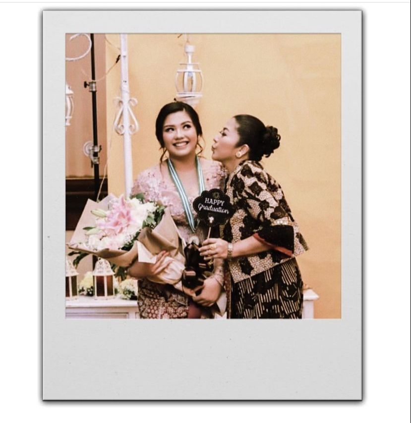 Trisha Eungelica dan Putri Candrawathi