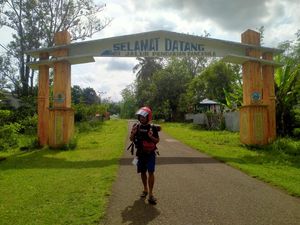 Jalur Pendakian Gunung Tambora Kembali Dibuka Setelah Tutup Hampir 3 Bulan Jalur Pendakian Gunung Tambora Kembali Dibuka Setelah Tutup Hampir 3 Bulan