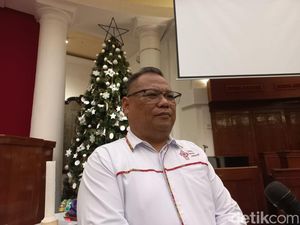 Pohon Natal di Gereja Immanuel Jakarta Diisi Sembako bukan Kado, Ini Tujuannya Pohon Natal di Gereja Immanuel Jakarta Diisi Sembako bukan Kado, Ini Tujuannya