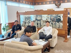 Iwan Bule Ajak WNI di Malaysia Dukung Langsung Timnas Indonesia