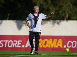 Mourinho Fokus ke Roma di Tengah Isu Ketertarikan Portugal