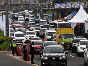 Duh! Masih Banyak Pemotor ke Puncak Bogor Terkecoh hingga Masuk Tol Gadog