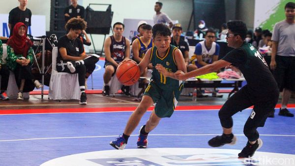 Keseruan Pertandingan Basket 3v3 Jr NBA Antar Madrasah DKI