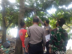 Enam Fakta Mantan Kades di Lamongan Gantung Diri yang Alasannya Bikin Sedih