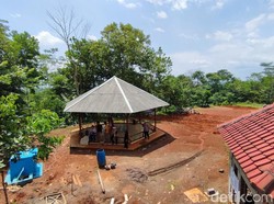 Punya Nama Agak Porno tapi Bukit Ini Potensi Wisatanya Luar Biasa!