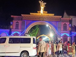 Polisi Jamin Keamanan 2.000 Jemaat Ibadah Malam Natal di Gereja Makale Tator