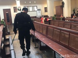 Jelang Natal, Gegana Brimob Polda DIY Sterilisasi 44 Gereja
