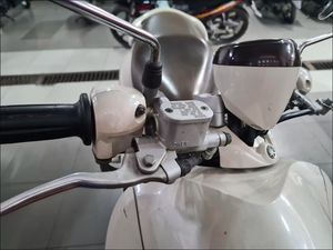 Biar Gak Bingung, Ini Perawatan dan Cara Ganti Minyak Rem Motor
