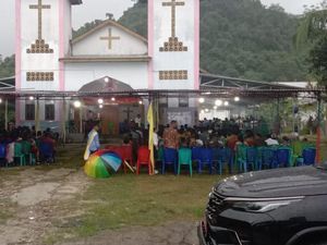 Hujan Lebat Saat Natal, Warga Labuan Bajo Diminta Waspada Banjir-Longsor Hujan Lebat Saat Natal, Warga Labuan Bajo Diminta Waspada Banjir-Longsor