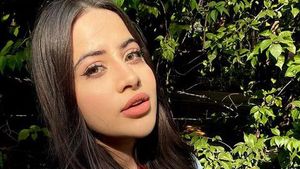 Potret Urfi Javed yang Dianggap Terlalu Vulgar di India