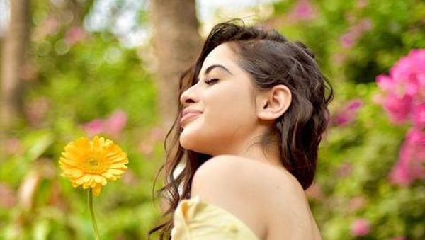 Urfi Javed, Artis India yang Dihujat Gegara Terlalu Seksi