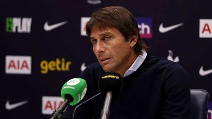 ENFIELD, ENGLAND - DECEMBER 23: Antonio Conte, Manager of Tottenham Hotspur during a press conference at Tottenham Hotspur Training Centre on December 23, 2022 in Enfield, England. (Photo by Tottenham Hotspur FC/Tottenham Hotspur FC via Getty Images)