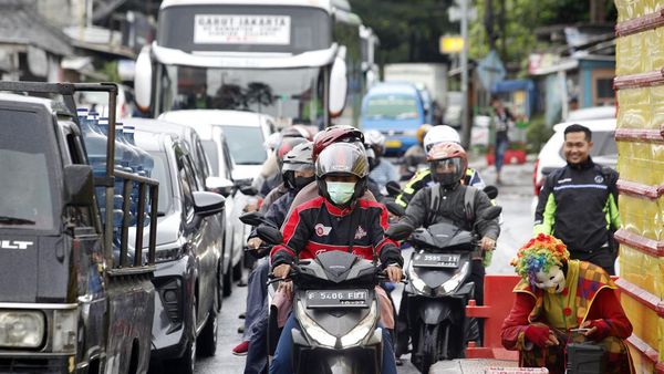 Begini Potret Jalur Puncak di Libur Natal 2022