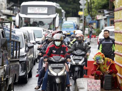 Begini Potret Jalur Puncak di Libur Natal 2022