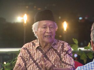 Biografi Ridwan Saidi, Sosok Budayawan Betawi hingga Politisi Biografi Ridwan Saidi, Sosok Budayawan Betawi hingga Politisi