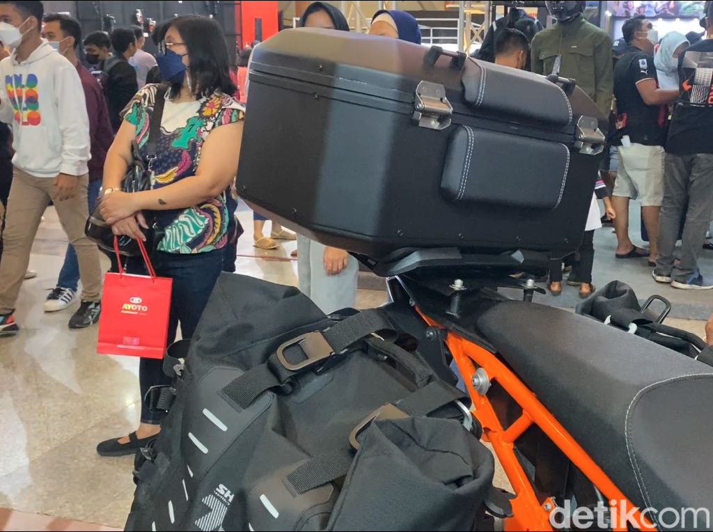Anak Touring Merapat! Ini Cara Merawat Box Motor Agar Tetap Kinclong Anak Touring Merapat! Ini Cara Merawat Box Motor Agar Tetap Kinclong