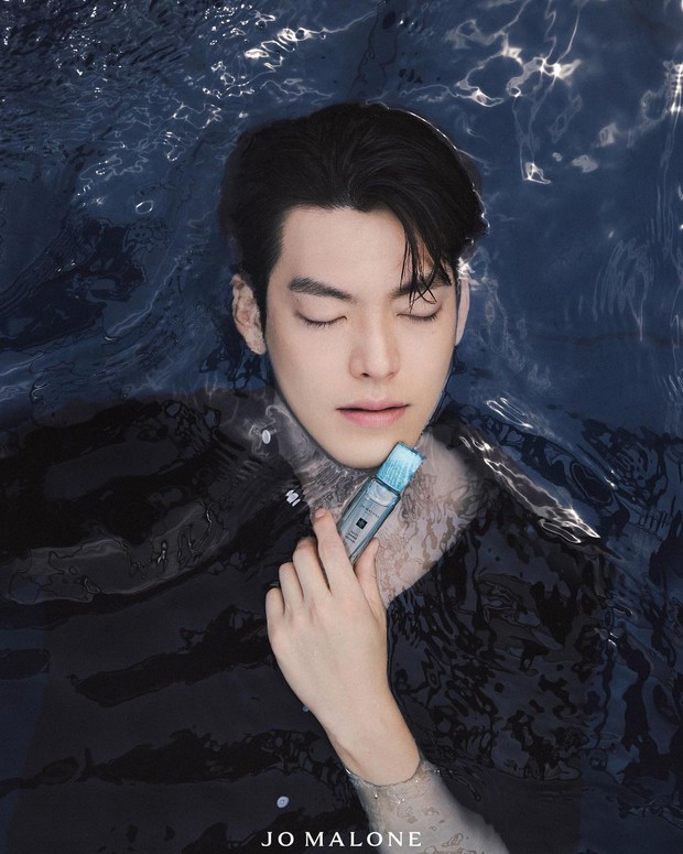 Kim Woo Bin / Foto : instagram.com/____kimwoobin/ Kim Woo Bin / Foto : instagram.com/____kimwoobin/