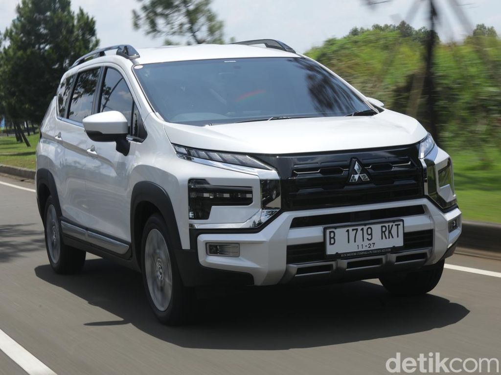 Janji Mitsubishi: Beli Xpander Cross Nggak Perlu Inden Lama Janji Mitsubishi: Beli Xpander Cross Nggak Perlu Inden Lama