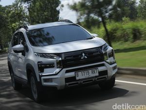 Tes Lengkap Mitsubishi New Xpander Cross: Harganya Tinggi, Layak Dibeli?