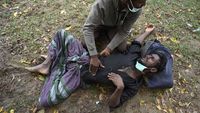 Terdampar di Aceh, Pengungsi Rohingya Terkapar Sakit