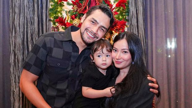 Anak Asmirandah dan Jonas Rivanno