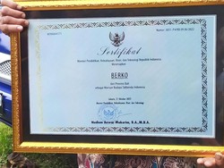 Pengabenan Dadong Barak, Keluarga Terima Sertifikat WBTB