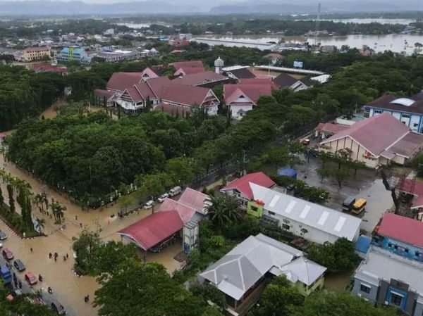 Penampakan Banjir Maros Rendam 4 Kecamatan hingga 9.000 KK Terdampak