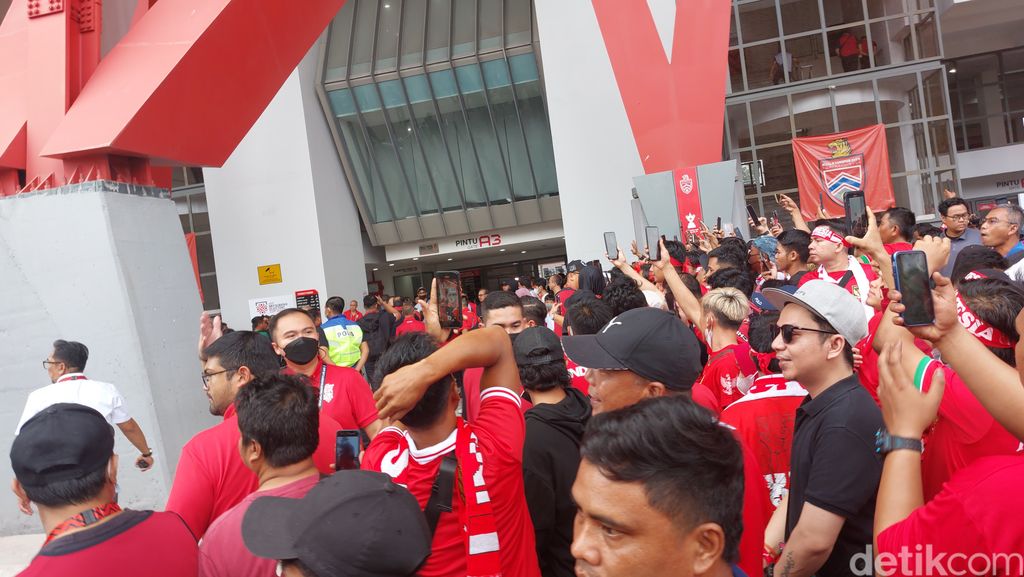 Bus Timnas Indonesia di Kuala Lumpur