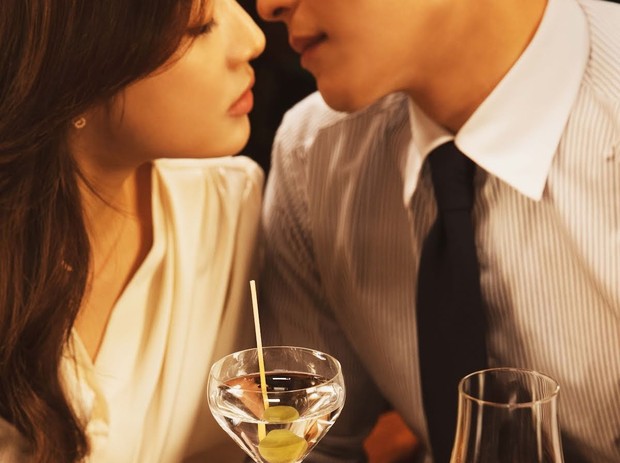 Can We Be Strangers? akan tayang pada Januari 2023 / Foto: koreaboo.com Can We Be Strangers? akan tayang pada Januari 2023 / Foto: koreaboo.com