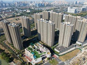 China Ubah Apartemen Tanpa Penghuni Jadi Zona Karantina COVID-19 China Ubah Apartemen Tanpa Penghuni Jadi Zona Karantina COVID-19