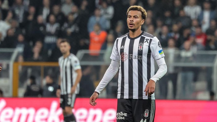 ISTANBUL, TURKEY - OCTOBER 16: Dele Alli of Besiktas during the Turkish Super Lig match between Besiktas and Trapzonspor at Stadion Vodafone Park on October 16, 2022 in Istanbul, Turkey (Photo by Orange Pictures/BSR Agency/Getty Images)