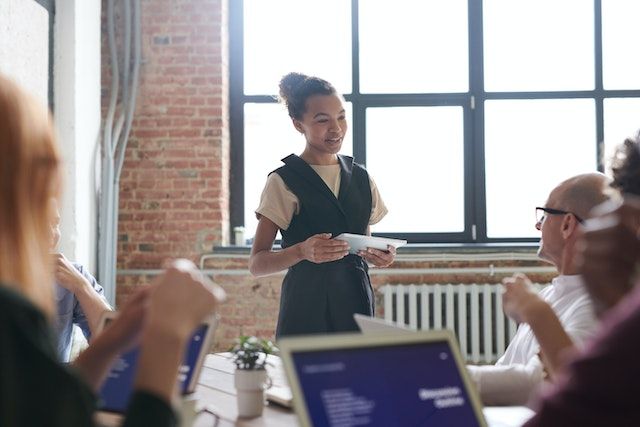 Ilustrasi public speaking (Foto: Pexels/fauxels)